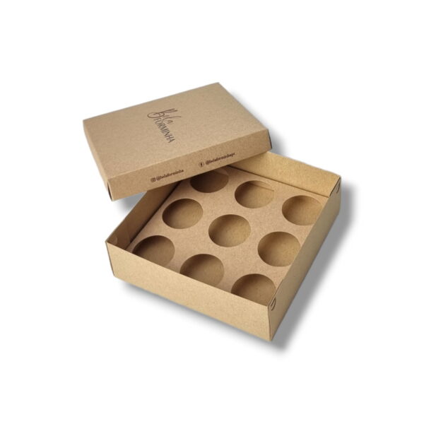 Caixa para 9 brigadeiros Kraft - Personalizada